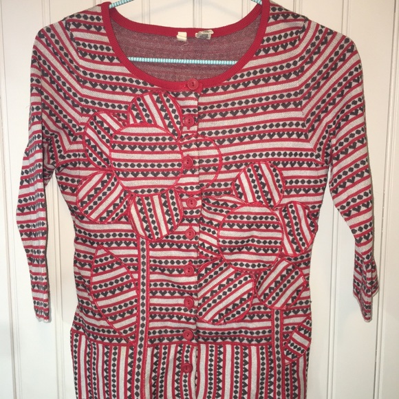 Unique Appliqué Button Down Top - Picture 2 of 3